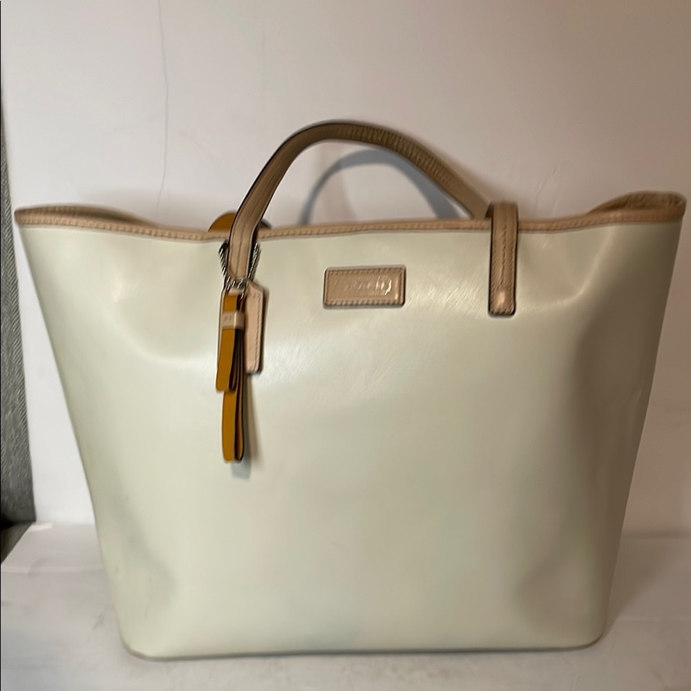 Coach park metro Cream Tote Bag